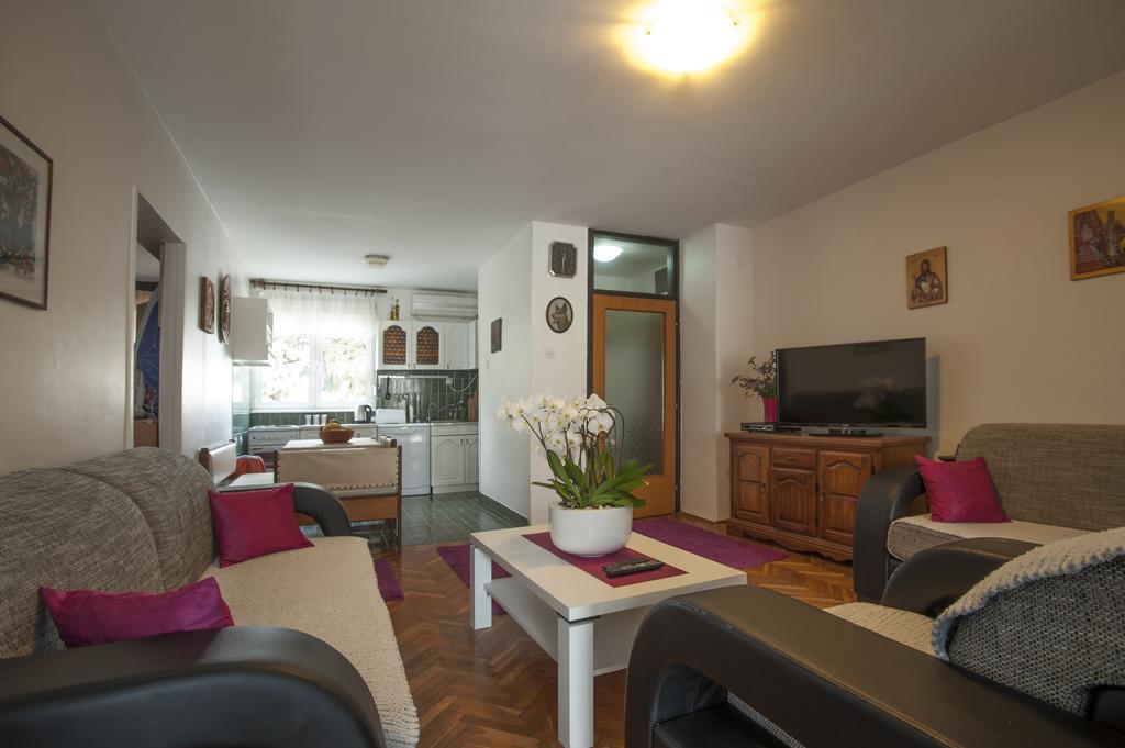 Apartman Mina บุดวา ภายนอก รูปภาพ